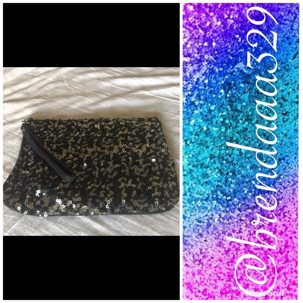 BLACK SEQUIN CLUTCH